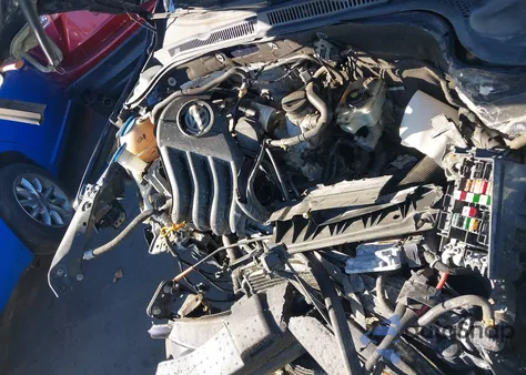 2013 Volkswagen Jetta 2.0L S из США, поврежденный, VIN 3VW2K7AJ4DM400307